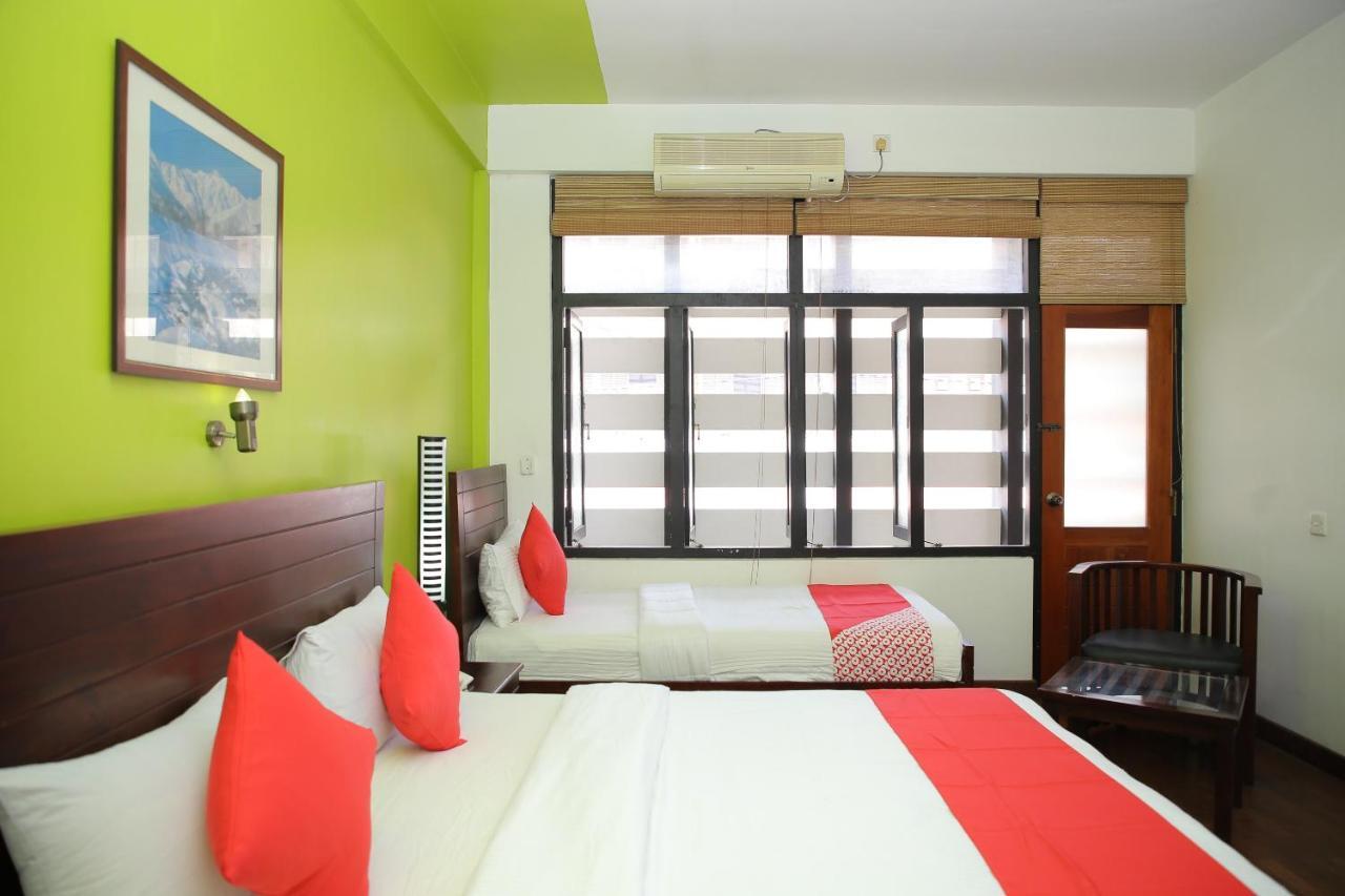 Oyo 256 Subash Hotel Джафна Номер фото